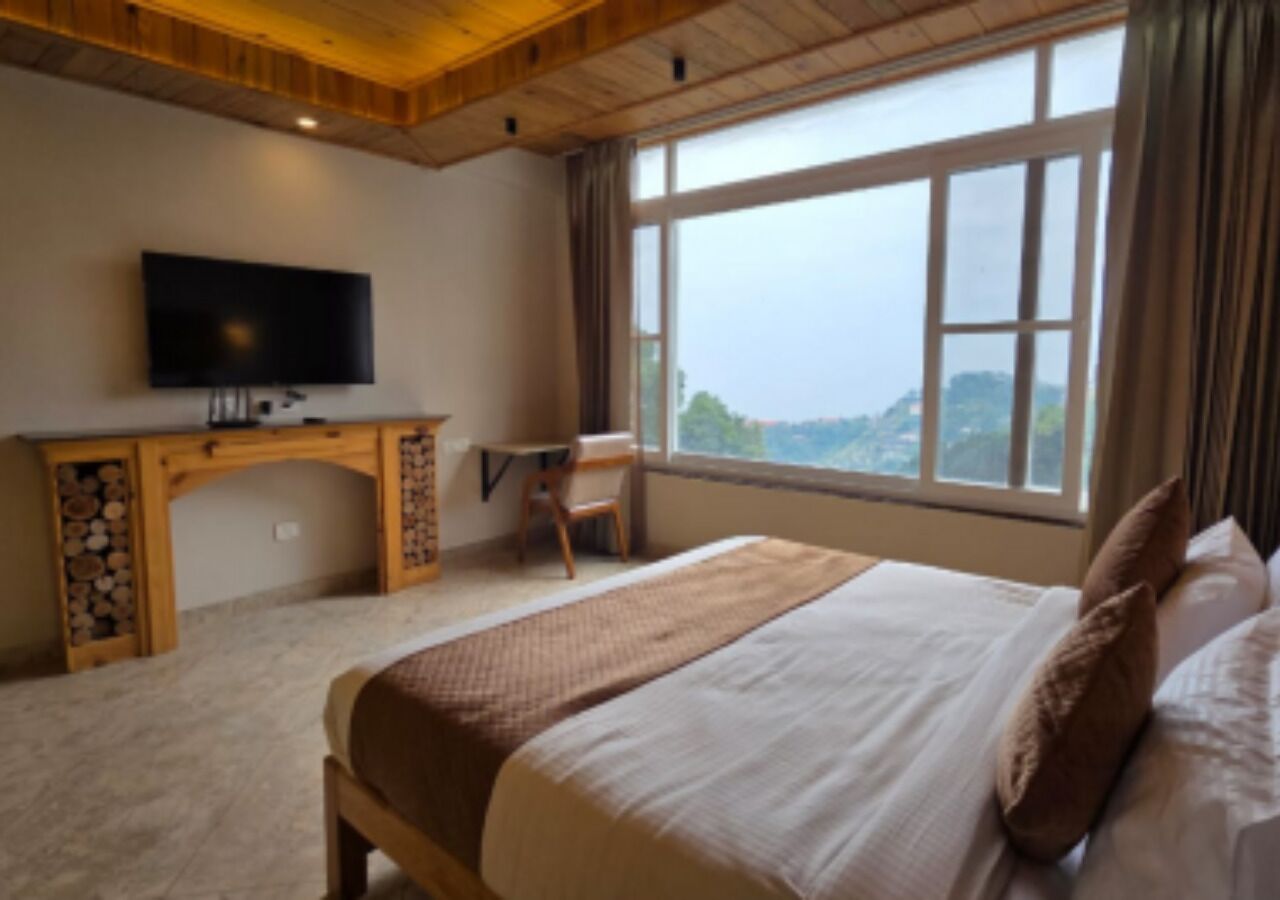 エグゼクティブ ルーム バレービュー | アイロン / アイロン台、ベッドシーツ