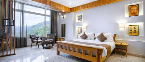 Dubbelrum för familj | Ljudisolering, strykjärn/strykbräda och sängkläder