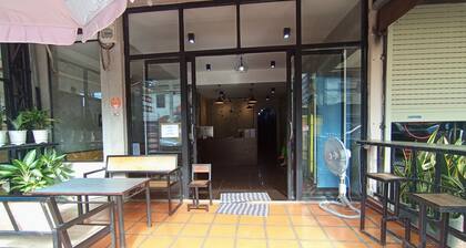 Funkymonkey Cafe&hostel