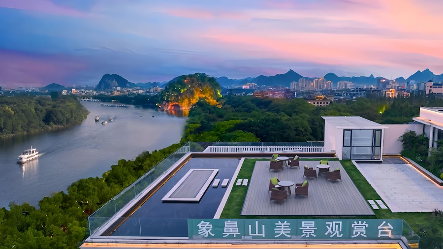 Guilin O-LIVE Social Hotel