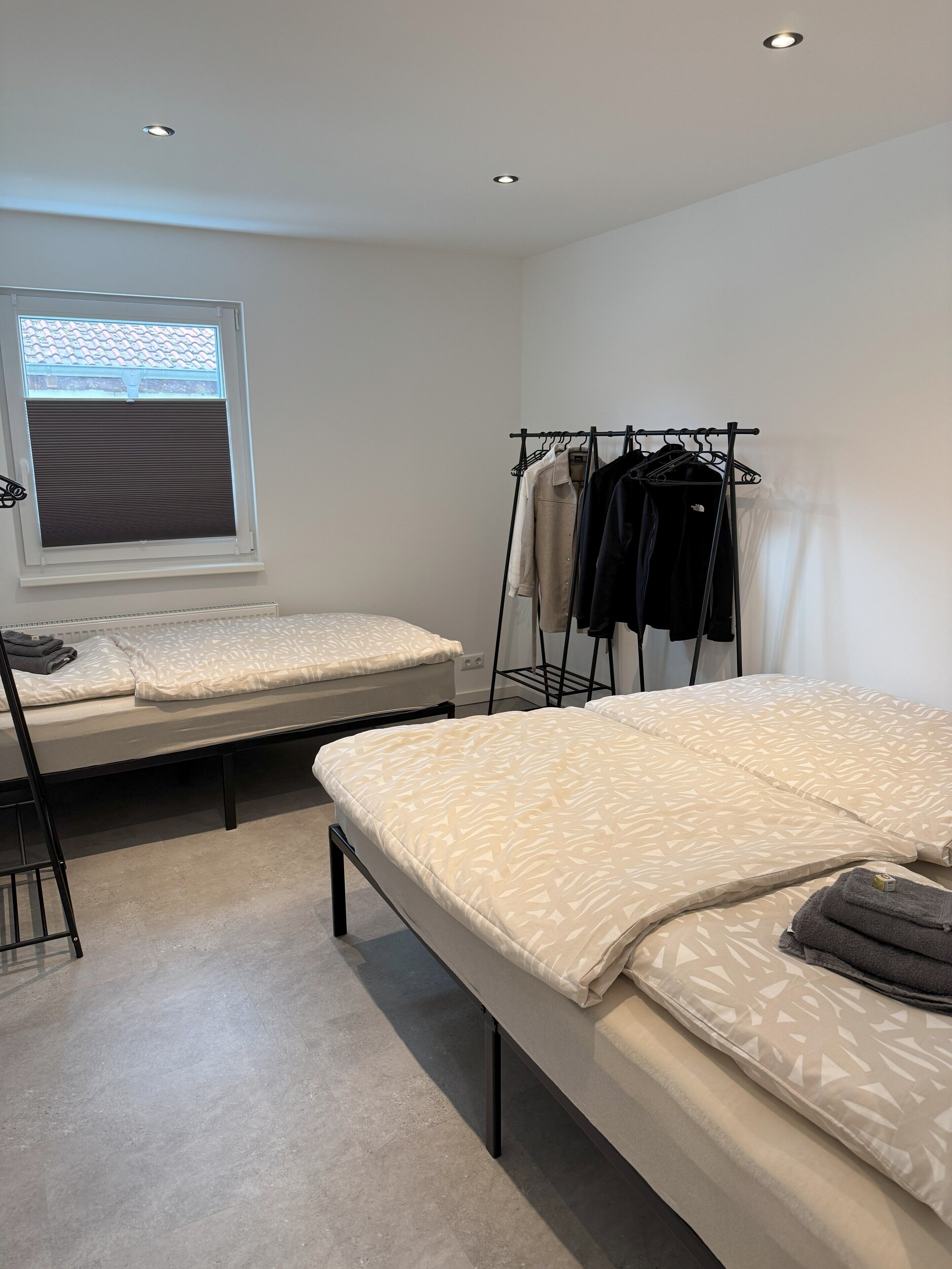 2 Schlafzimmer, Reisekinderbett, kostenloses WLAN, Bettwäsche