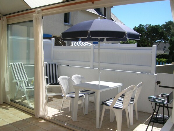Outdoor dining - ERDEVEN / ETEL - House 4 persons near beach and center ETEL (Erdeven)