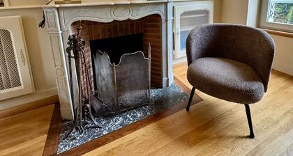 200 metres from the château, charming family home with outbuilding and garden