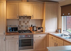 Fridge, oven, stovetop, dishwasher - 2 bedroom accommodation in Greystoke, Nr Ullswater (Greystoke, Nr Ullswater)