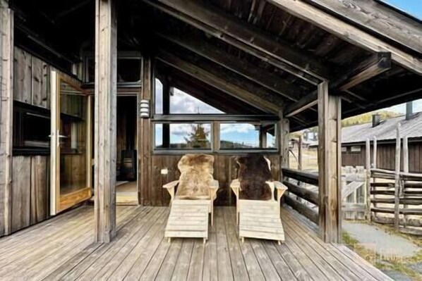 Terrace/patio - Modern mountain cabin – Ski-in/out, 2 Bathrooms (Ringsaker)