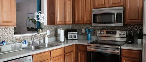 Microwave, stovetop, dishwasher