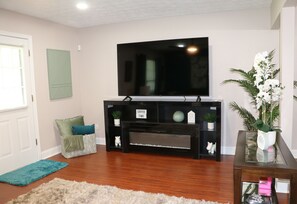 TV connectée, cheminée