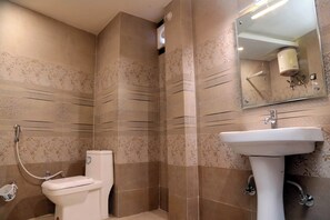 Chambre Double Supérieure | Salle de bain
