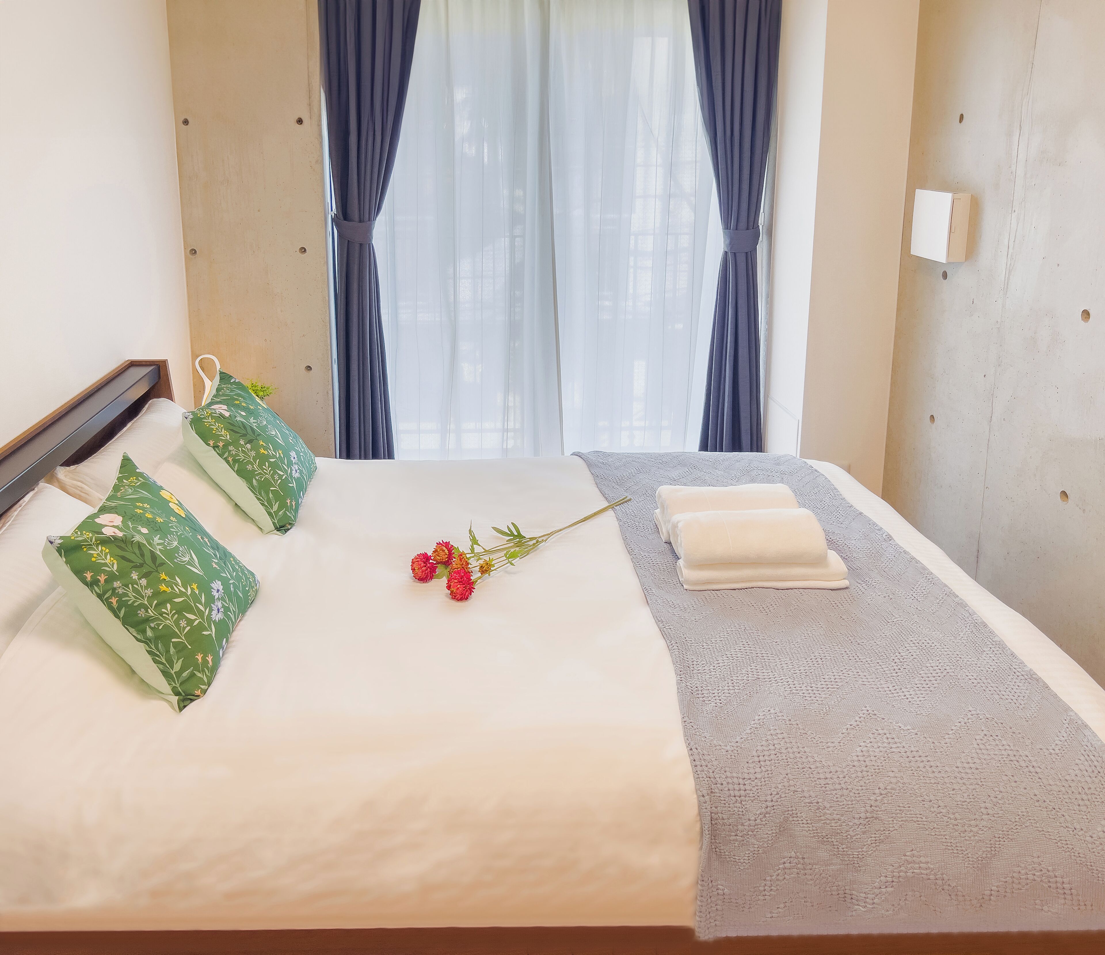 Elite Double Room, 1 Bedroom, Non Smoking, Balcony | Premium bedding, down comforters, pillowtop beds, individually decorated