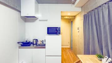 Senior tweepersoonskamer, 1 slaapkamer, niet-roken, balkon | Woonruimte