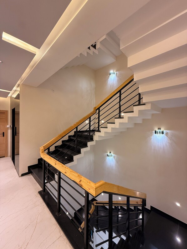 Lift - Hotel Kusum Kunj (Ujjain)