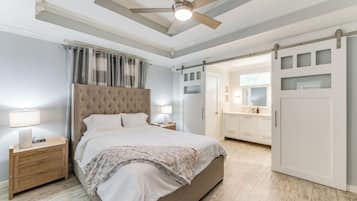 3 Schlafzimmer, Schreibtisch, Bügeleisen/Bügelbrett, kostenloses WLAN