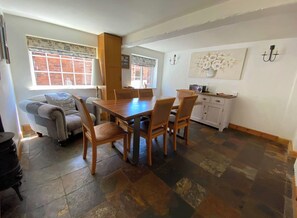 Dining - The Old Ropery at Mill Cottage - Unwind where ropes once twined (Ollerton)