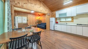 Basic Room, 1 Bedroom (Byeol 5 (Group Stay / Pet / BBQ))