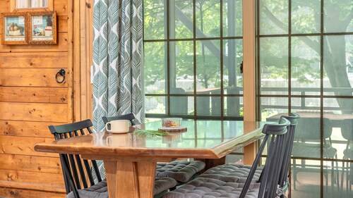 Gapyeong Noksu Valley Pet Group Pension