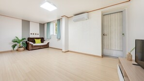 Quarto básico, 1 quarto (Room 303 (Pet / BBQ)) | Fachada