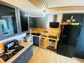 Microwave, oven, stovetop, dishwasher