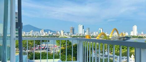 Estudio Deluxe, balcón, vistas al río | Terraza o patio