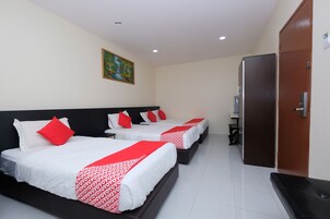 Desk, laptop workspace, free WiFi, bed sheets