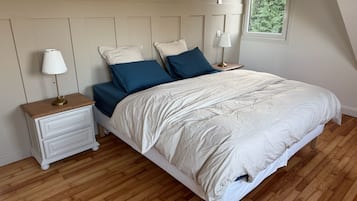 4 quartos, berço de viagem, Wi-Fi, roupa de cama