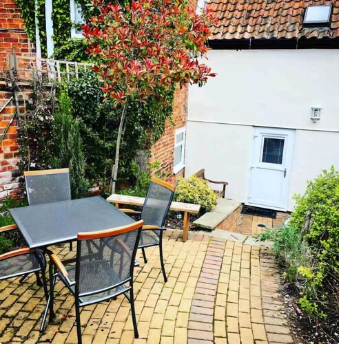 The Old Shop at Savile House - A cosy cottage with a story to tell