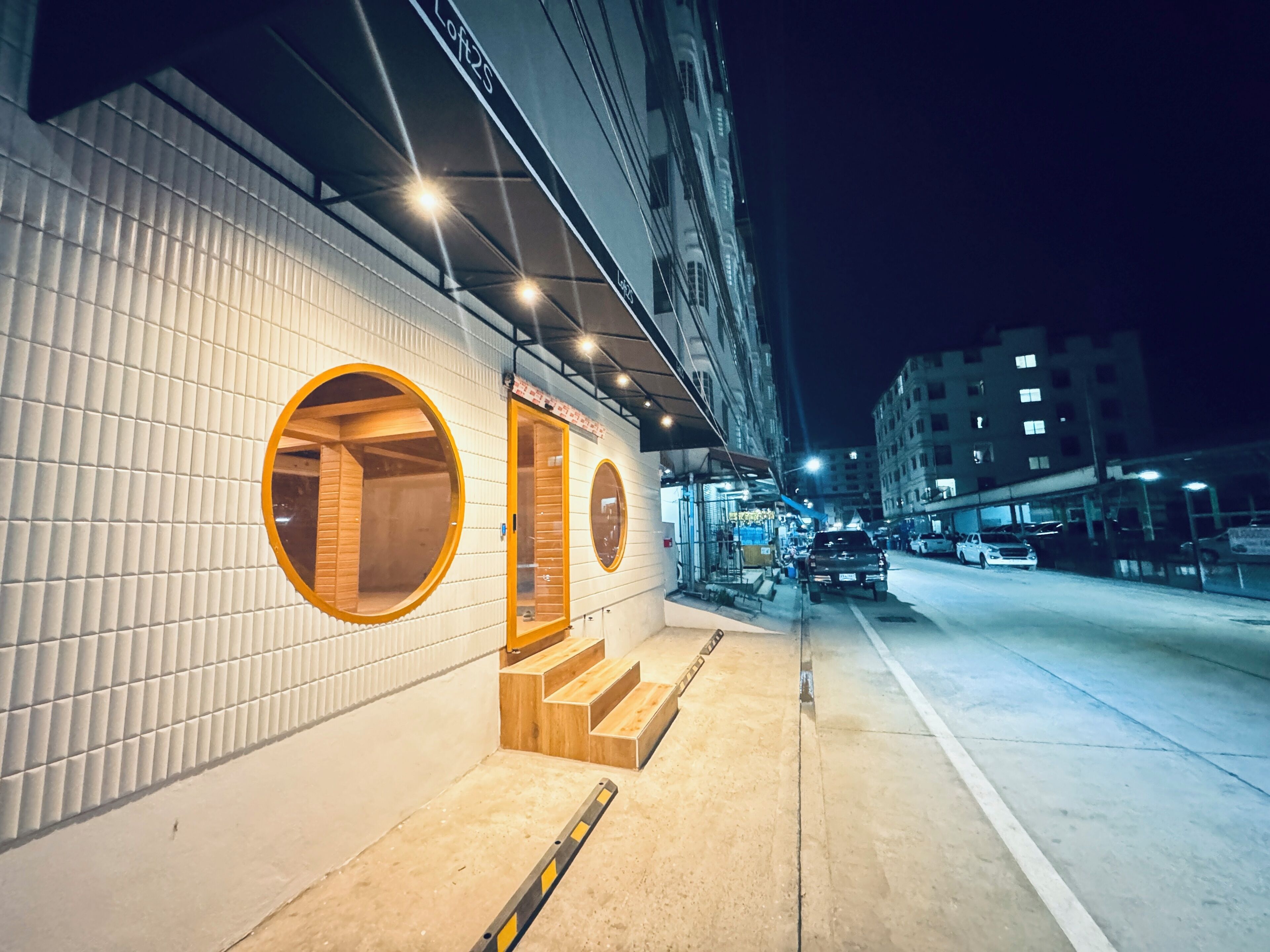 Ubetjent parkering (inkludert)