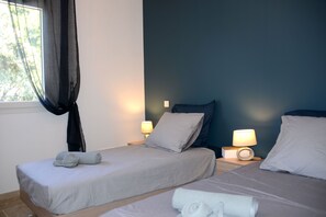 3 bedrooms, WiFi, bed sheets