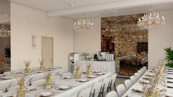 Colazione a buffet, servita tutte le mattine (60 PLN a persona)