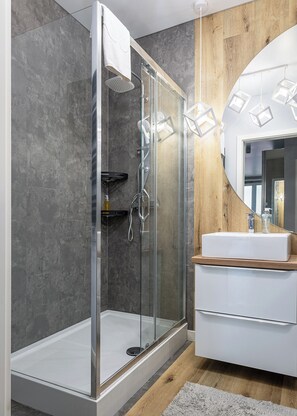 Bathroom - RentPlanet - przy Manufakturze (Lódz)