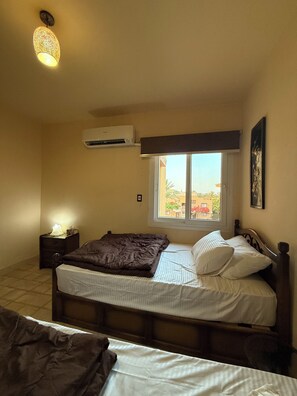 2 bedrooms, WiFi - Luxury Pool View / 2BR Retreat (Ein El Sokhna)