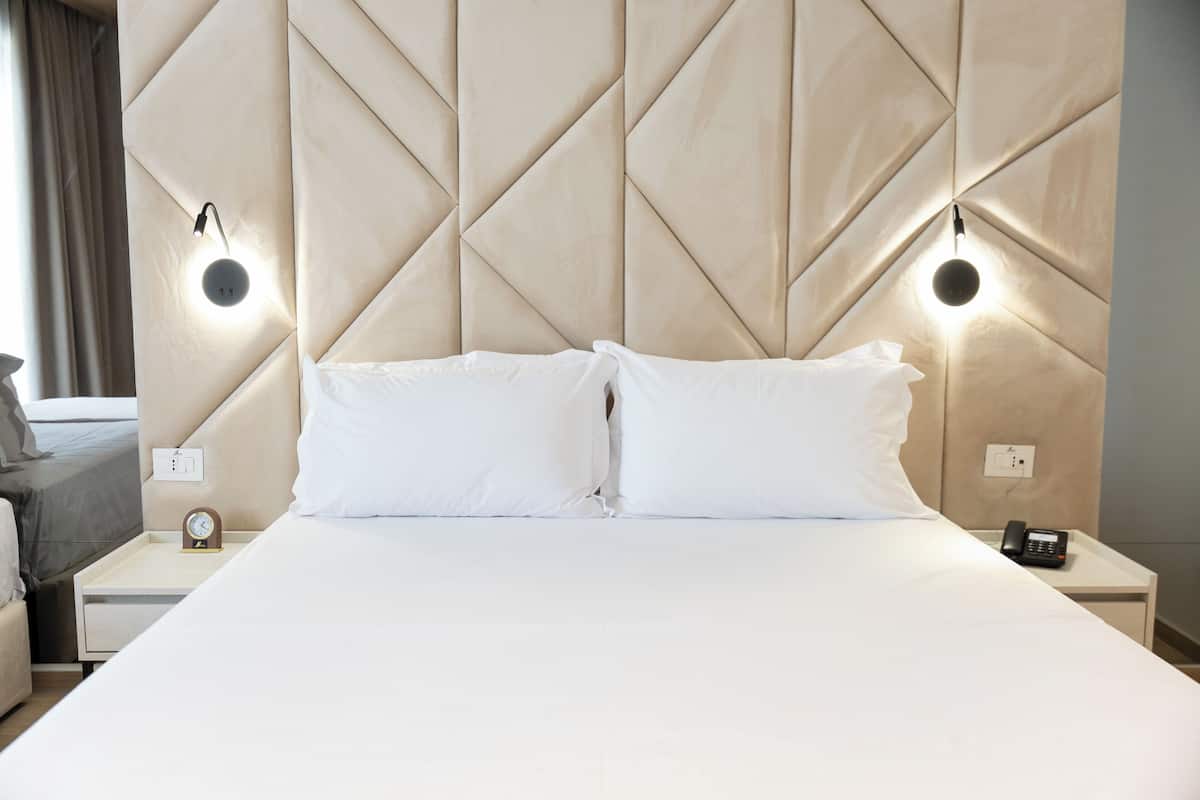 Chambre Triple, balcon