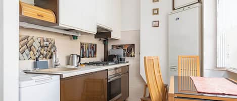 Apartament | Cuina privada | Cafetera i tetera i bullidora elèctrica