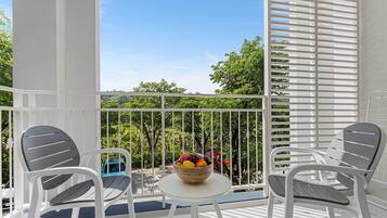 高级公寓, 2 间卧室, 无烟房, 阳台 | 阳台