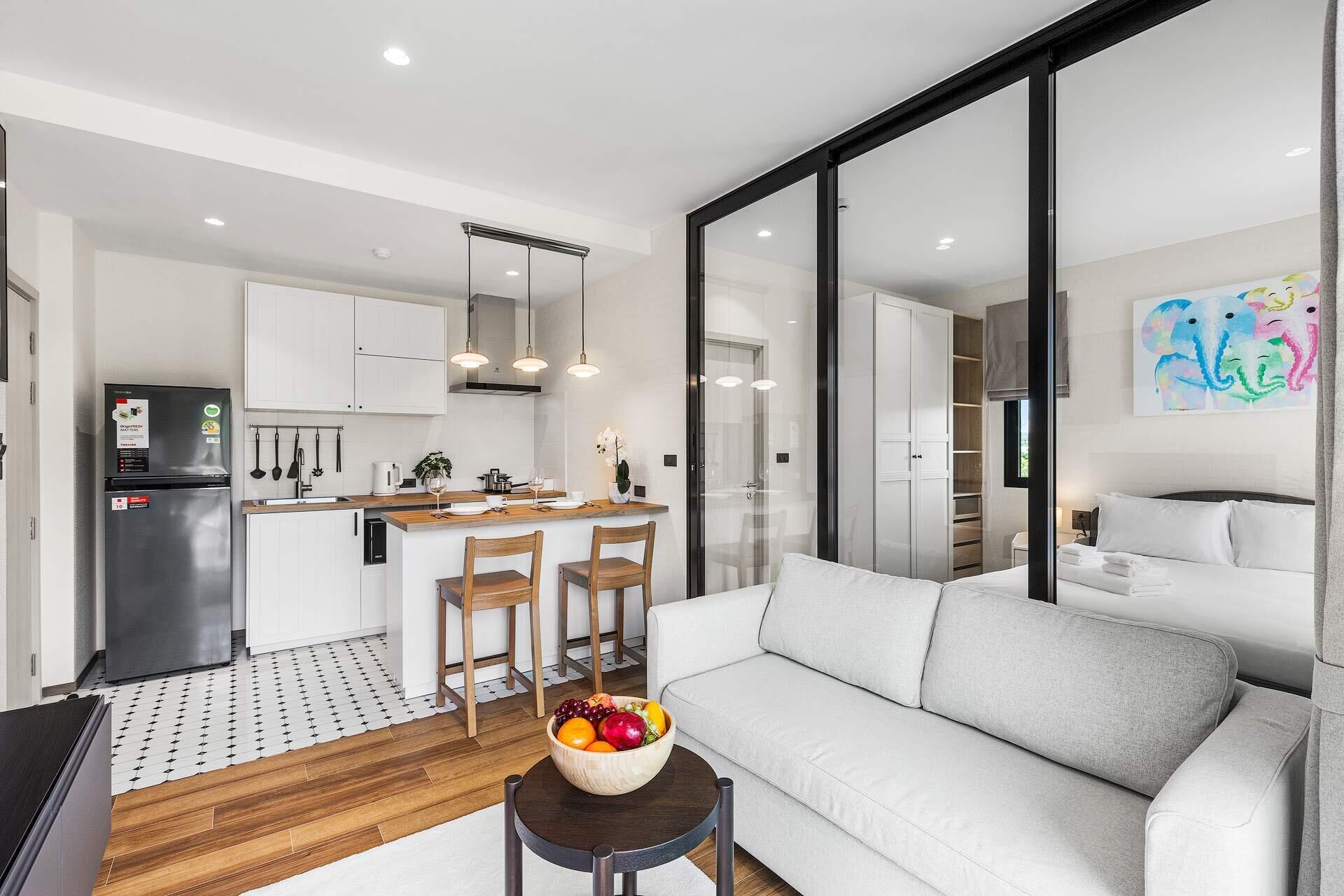 Standard Apartment, 1 Bedroom, Non Smoking, Balcony | Living area | LCD TV