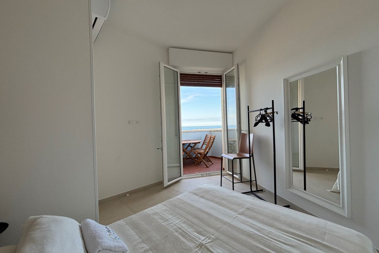 3 camere