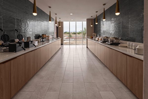 Dagelijks continentaal ontbijt inbegrepen