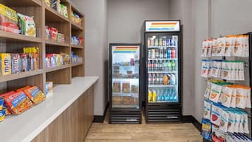 Alimentação e bebidas