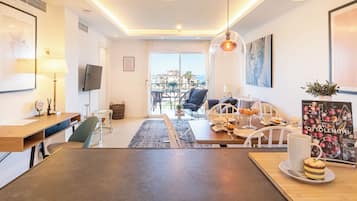 Leilighet – honeymoon, flere soverom, 2 bad (Luxury Family Riviera Del Mar) | Spiseområde