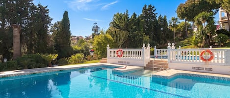 Honeymoon Apartment, 2 Bedrooms, 2 Bathrooms (Luxury Family Riviera Del Mar) | Pool