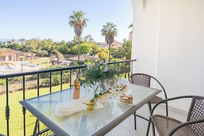 Honeymoon Apartment, Multiple Bedrooms, 2 Bathrooms (Luxury Family Riviera Del Mar) | Outdoor dining - Luxury Family Riviera Del Mar (Mijas)