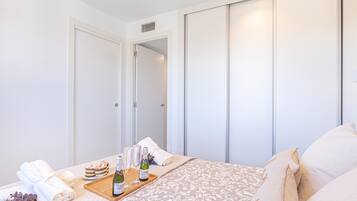 Honeymoon Apartment, 2 Bedrooms, 2 Bathrooms (Luxury Family Riviera Del Mar) | 2 bedrooms, WiFi