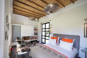 Premium bedding, Select Comfort beds, minibar, in-room safe - Domaine Darsyada Boutique Hôtel – Boutique Hôtel Deluxe & Spa (Sidi Abdallah Ghiat)