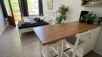 1 Schlafzimmer, Zimmersafe, Bügeleisen/Bügelbrett, kostenloses WLAN