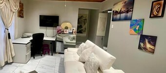 Newlands Comfortable Abode