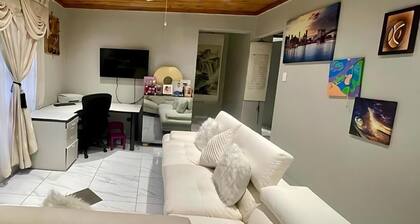 Newlands Comfortable Abode