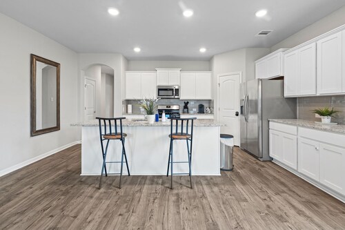 4 Bedroom home in Lake Charles