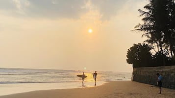 Beach nearby, beach towels