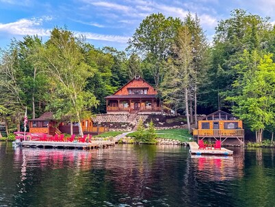 Lakeside Lodge - Lakeview Cottage