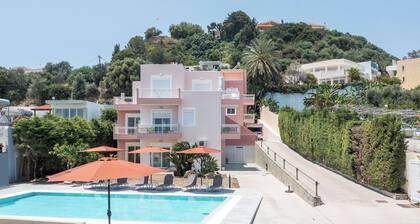 Fully equipped apartment for 4 people with outdoor pool and close to the beach