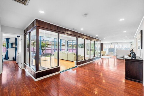 1580 SFO Spacious & Beautiful 3BR house